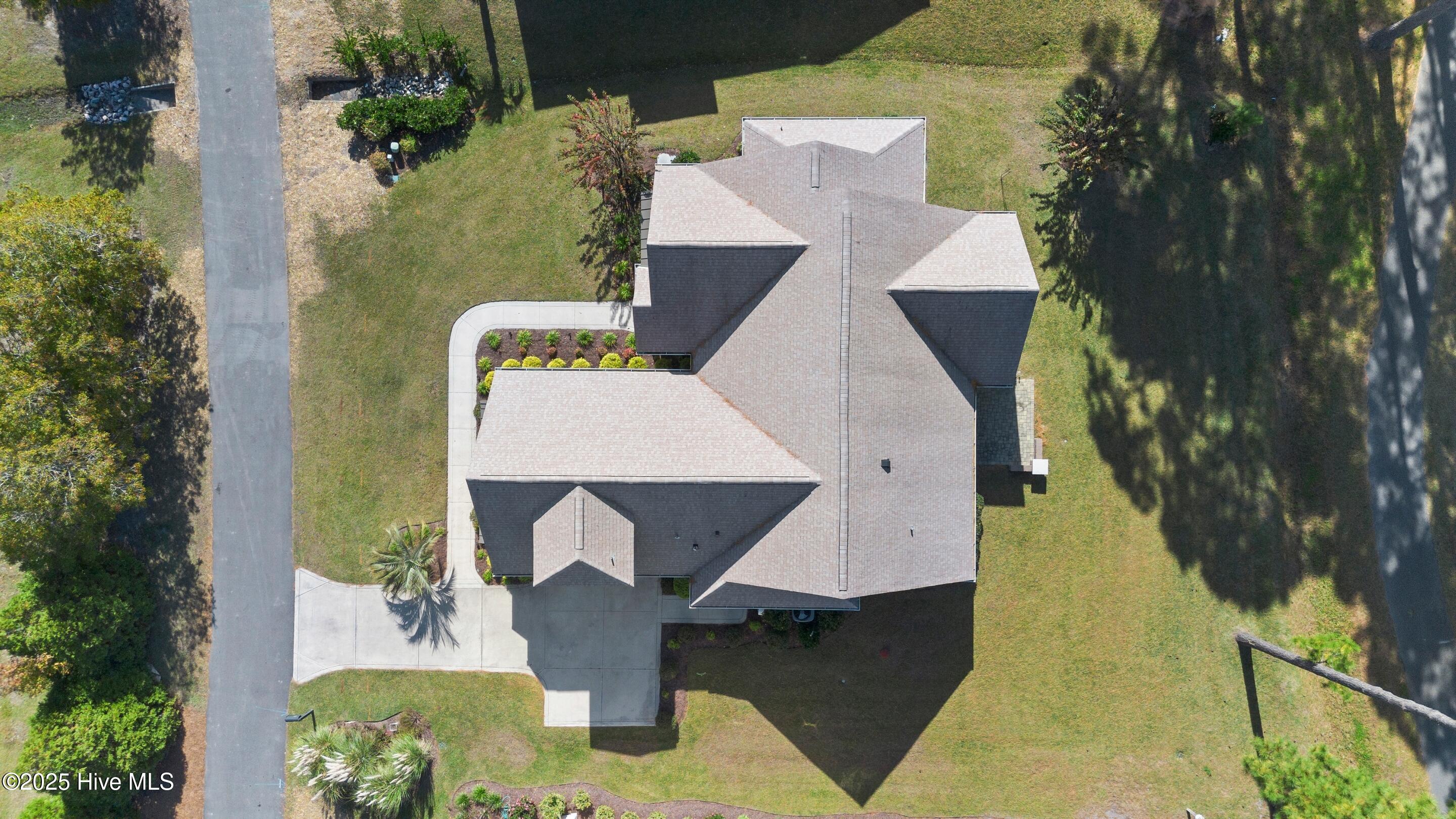 100541782 | Photo 59