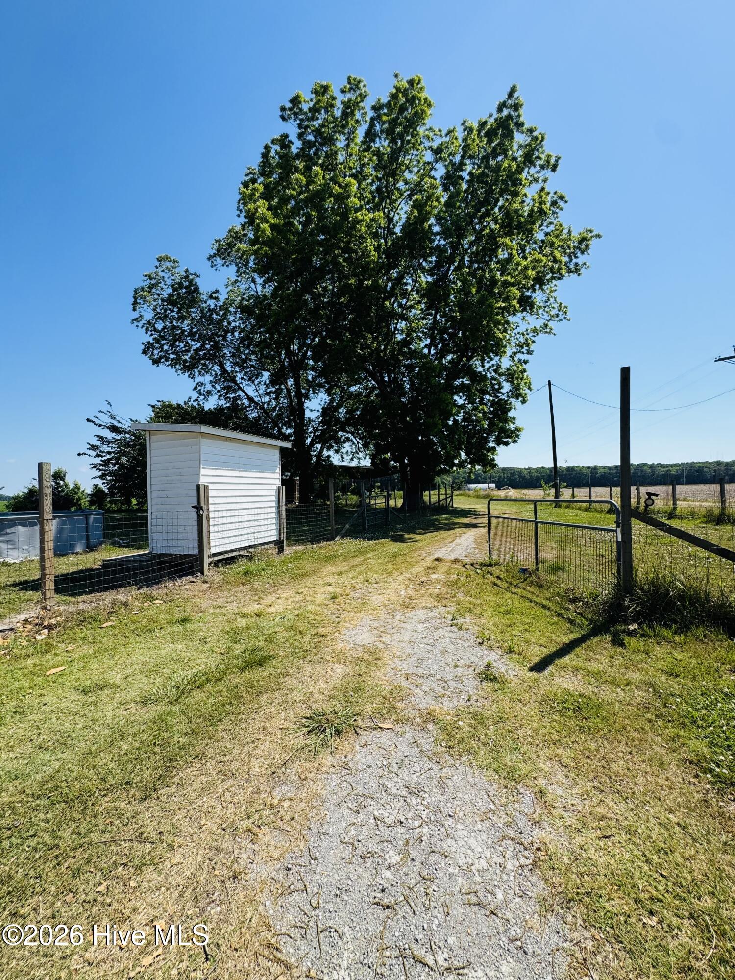 Path to workshop