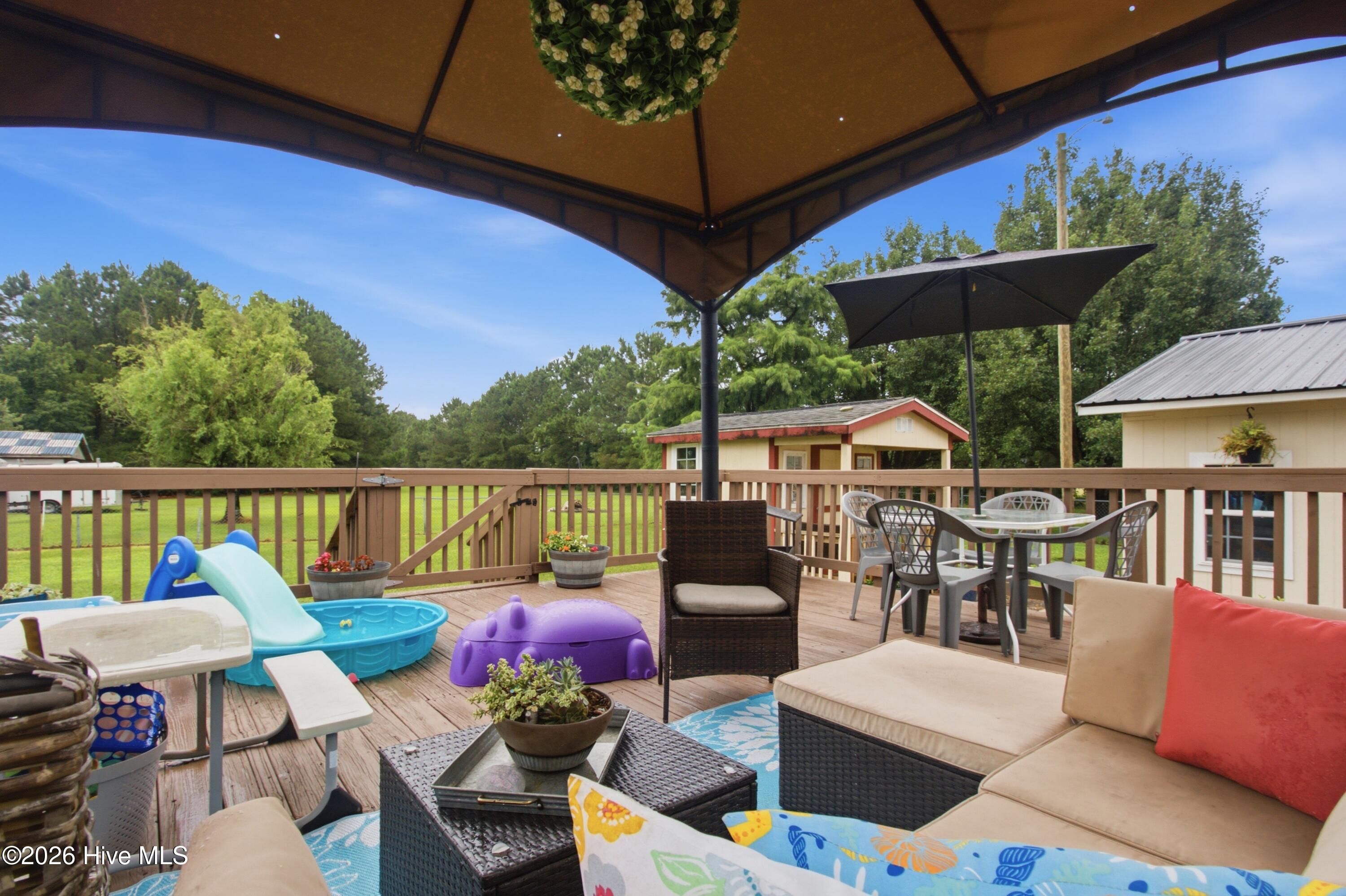 6634 Florence Road,Merritt