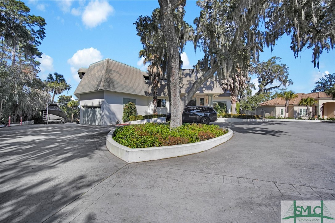 160 Oatland Island Road, #B, Savannah, GA 31410 Listing Photo  3