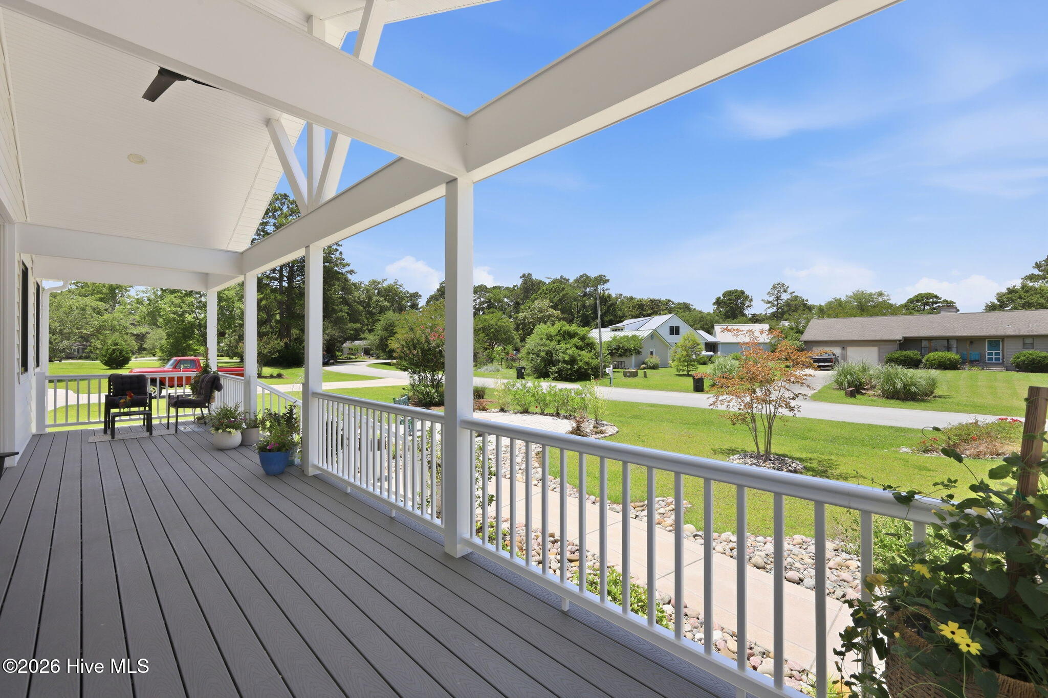 1106 Link Lane,Oriental