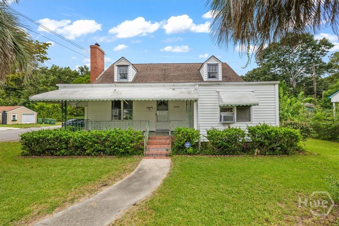 Photo 1 of Single family home for sale at 2202 E 41st Street, Savannah, GA 31404 | MLS# SA365931 | Listing updated on 2026-10-06