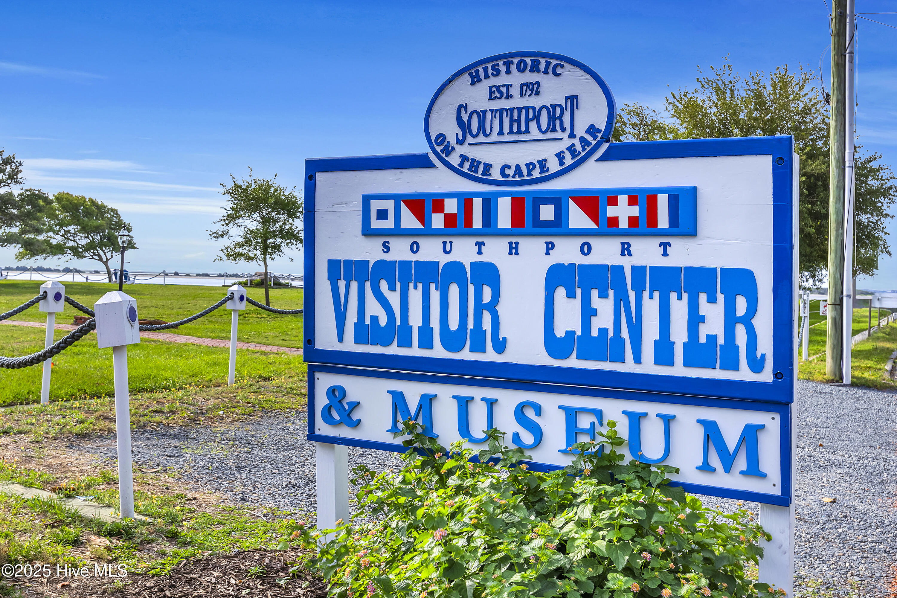 100556601 | Photo 23