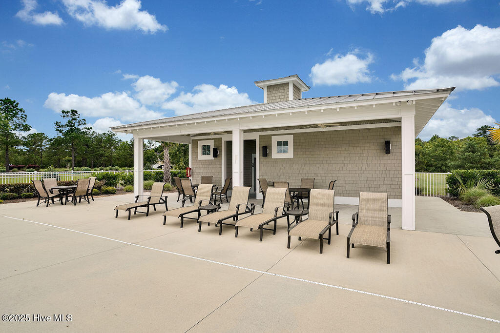 100501196 | Photo 23