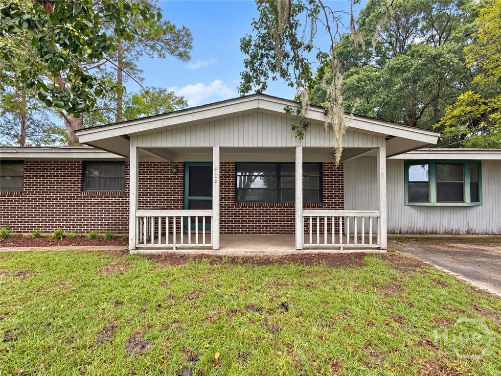 Photo 3 of Single family home for sale at 404 Mottweiler St, Rincon, GA 31326 | MLS# SA366120 | Listing updated on 2026-10-08