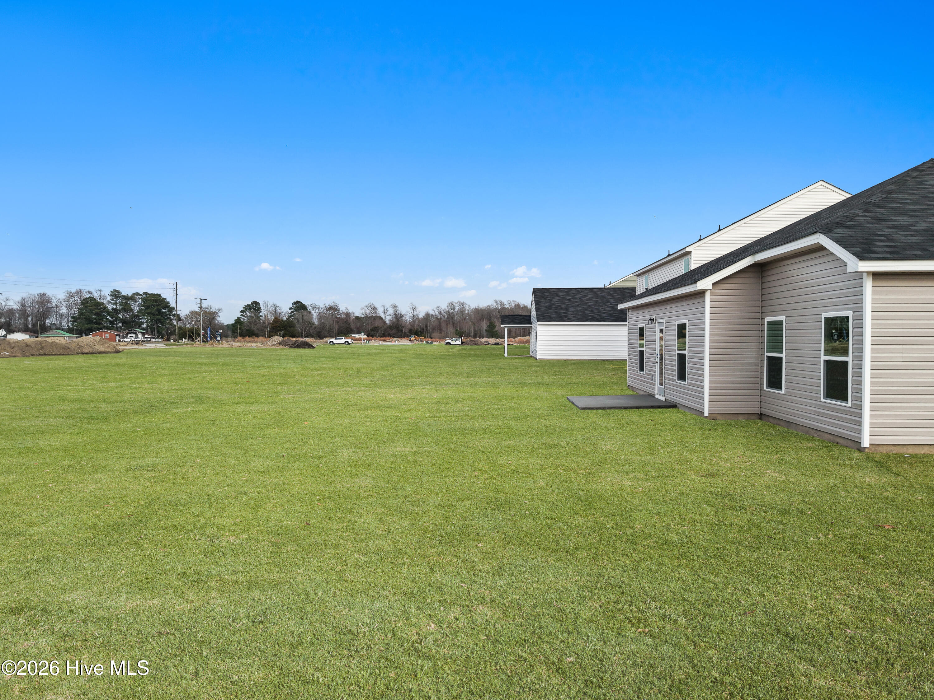 100565512 | Photo 34