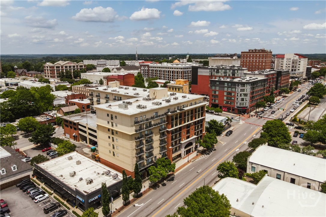 250 W Broad Street 706