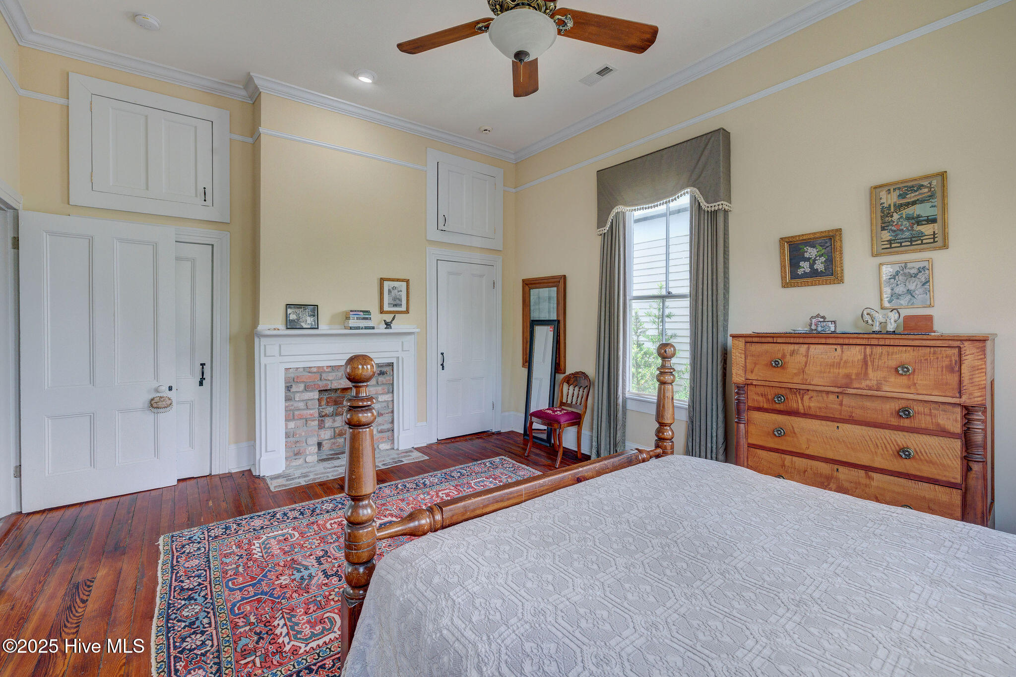 100515844 | Photo 25