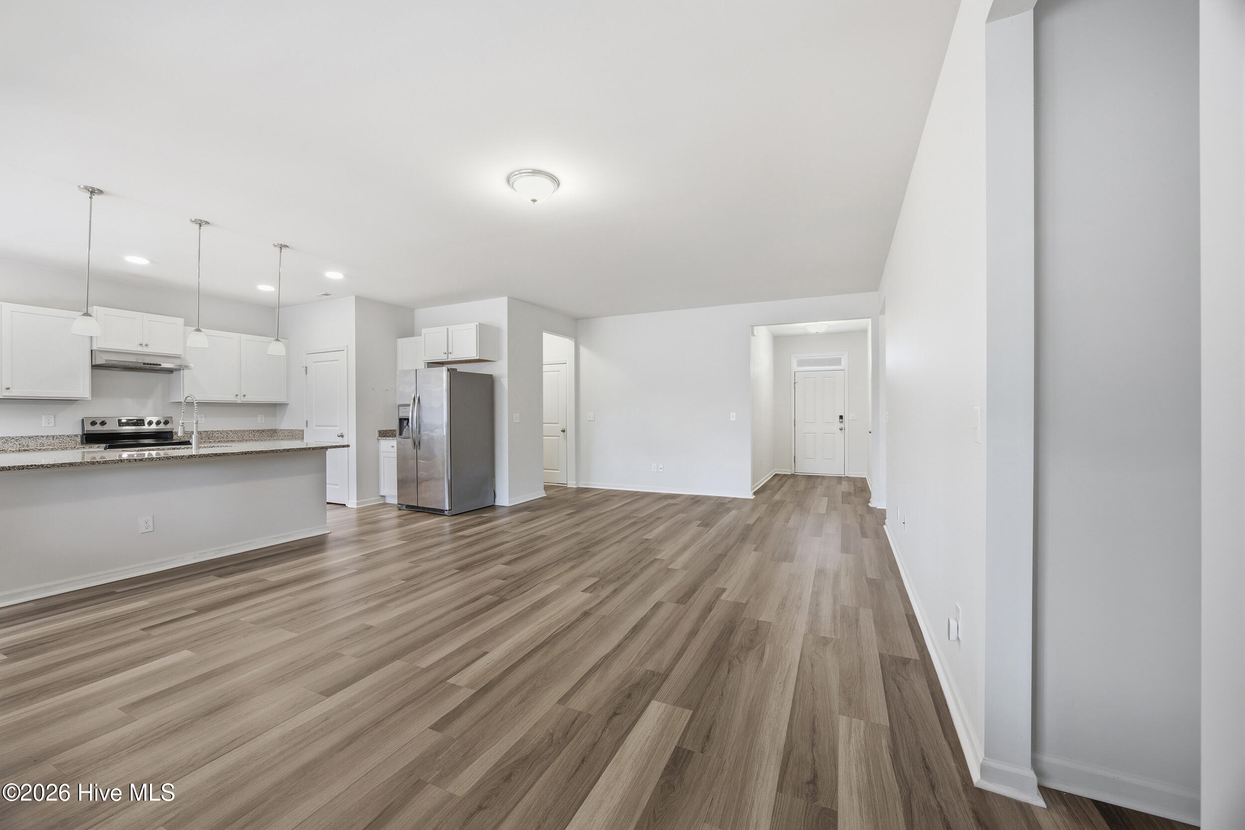 100551981 | Photo 12