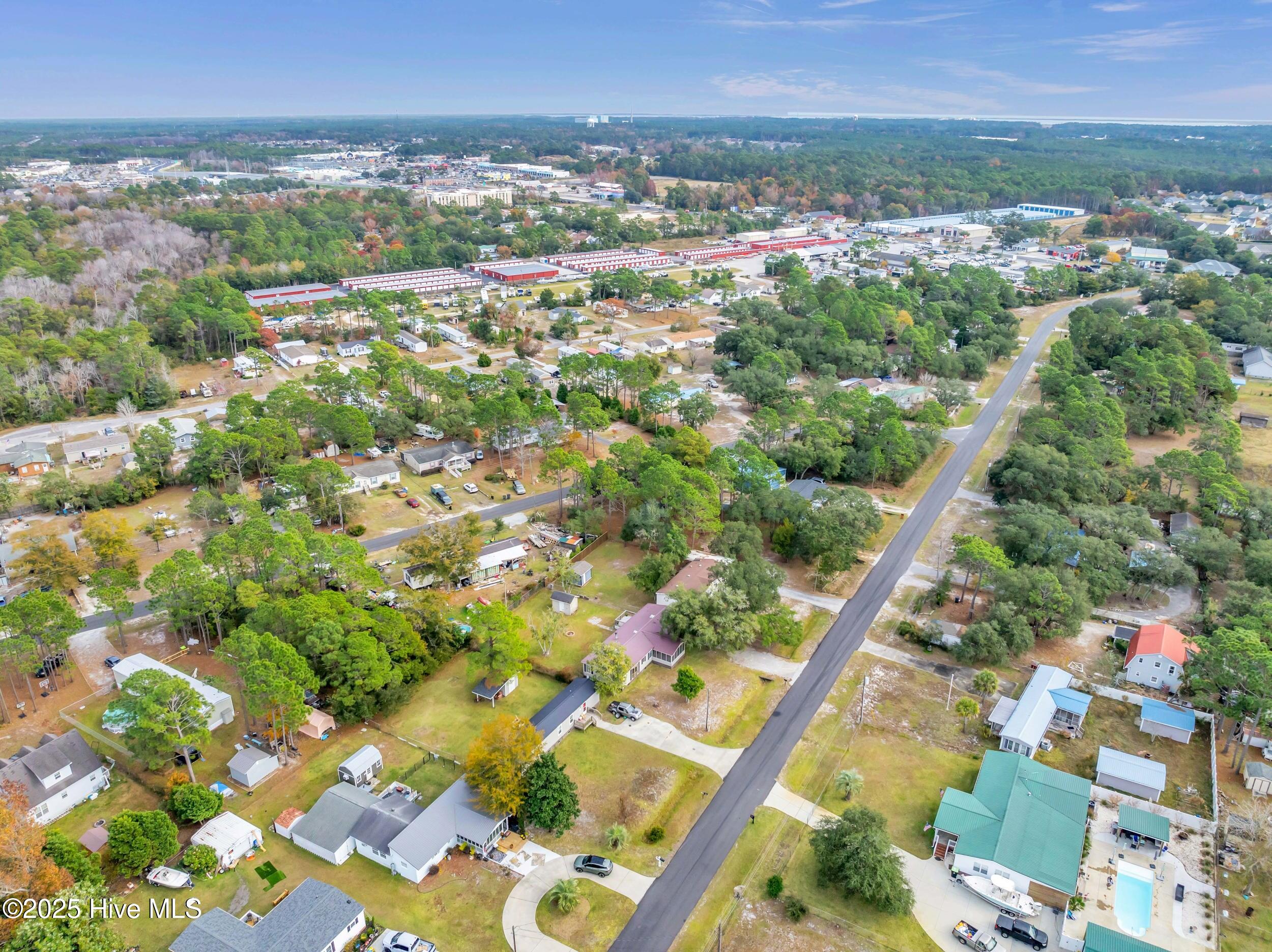 100543883 | Photo 48