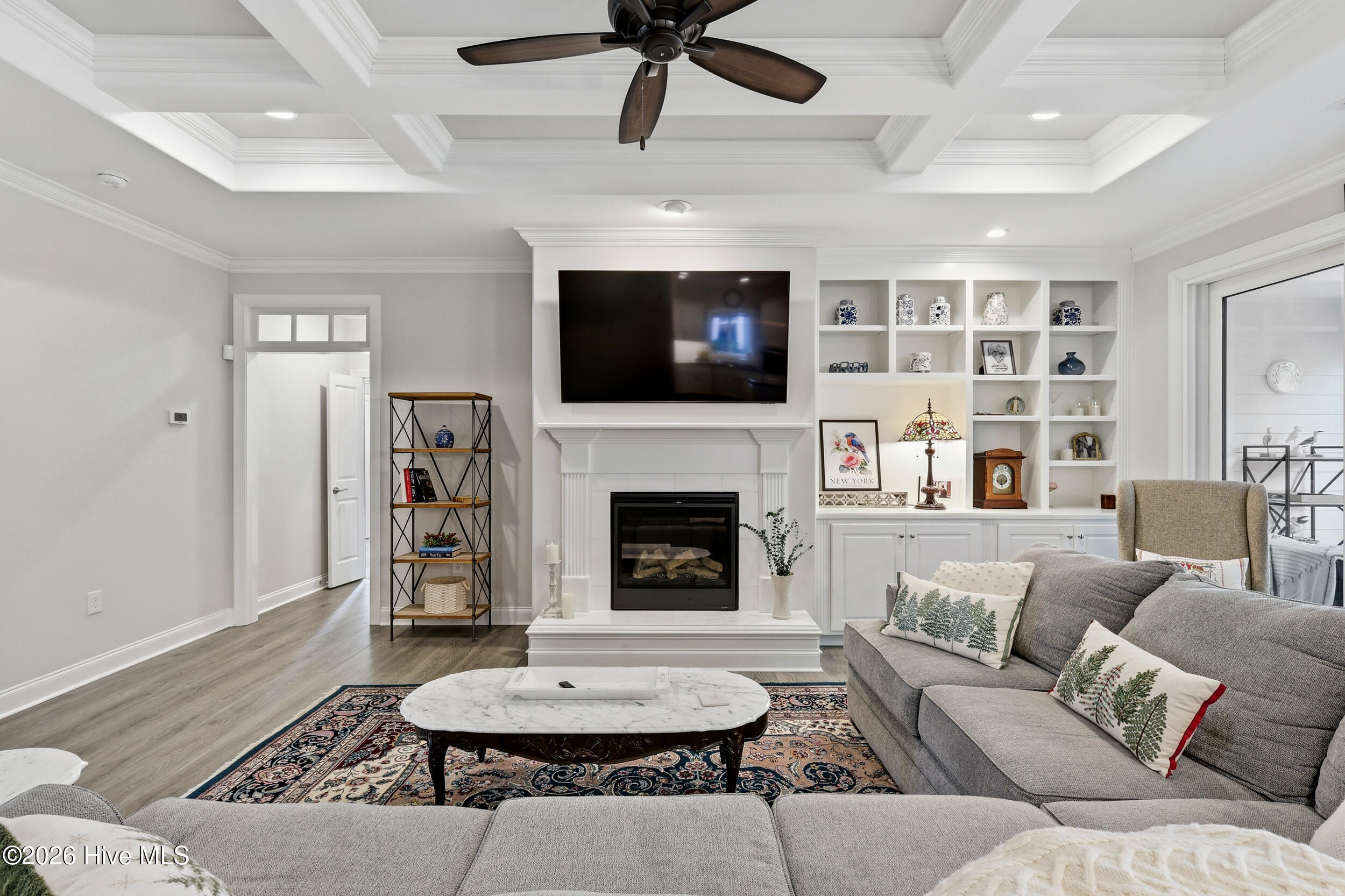 100551027 | Photo 17