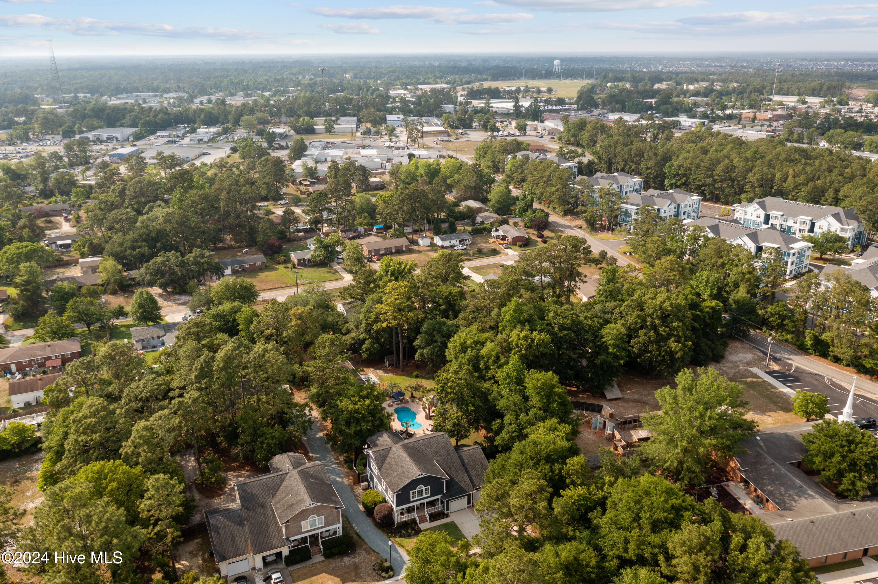 100550699 | Photo 48