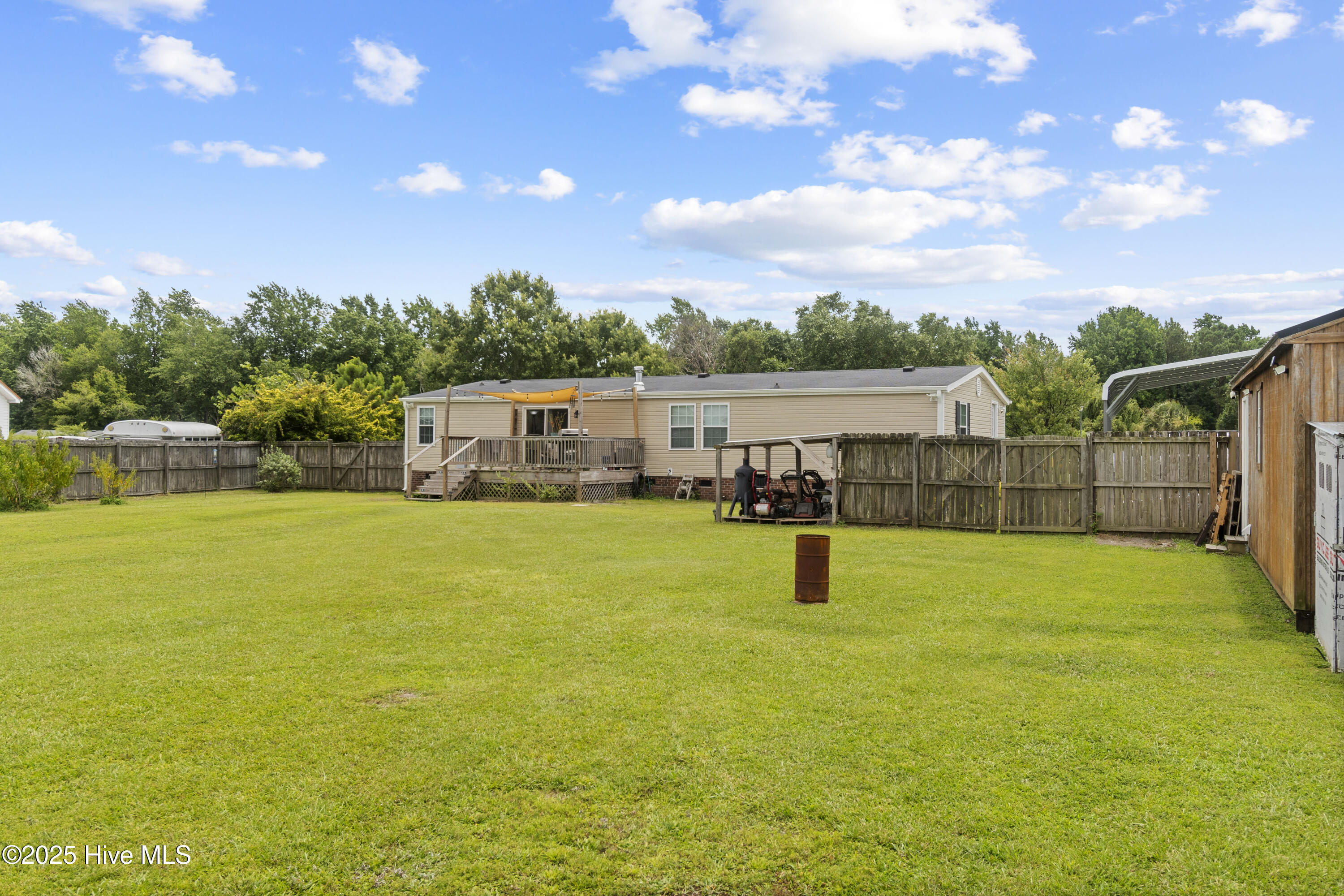 100517540 | Photo 31