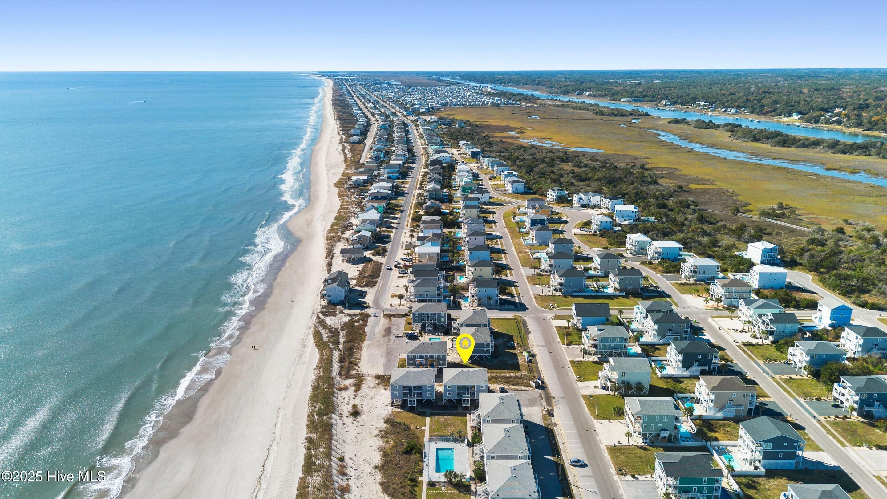 100543240 | Photo 44