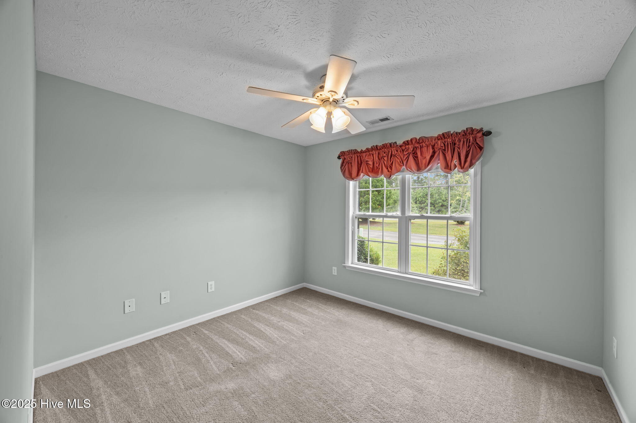 110 Tiger Woods Place,New Bern