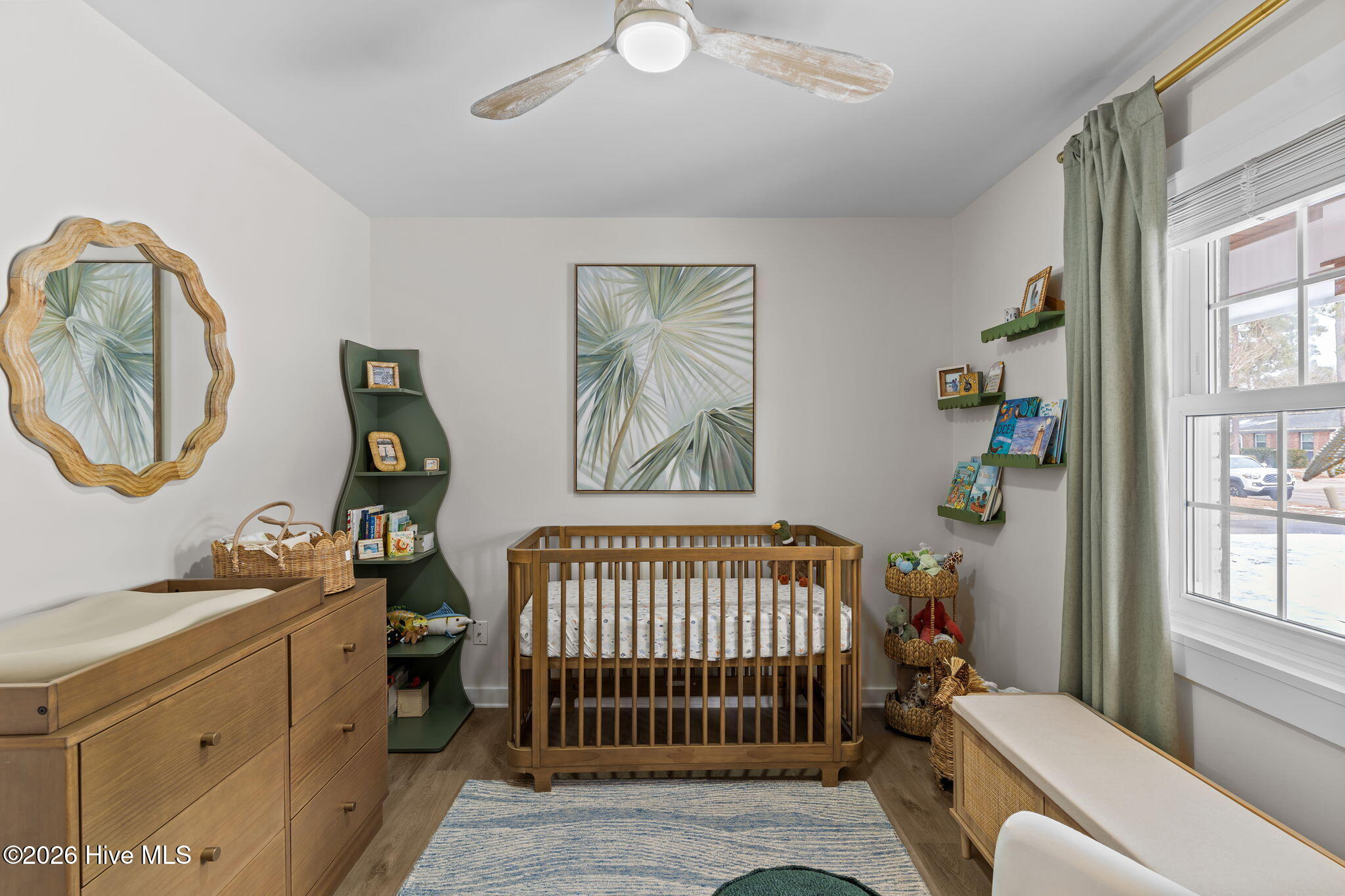 100552311 | Photo 32