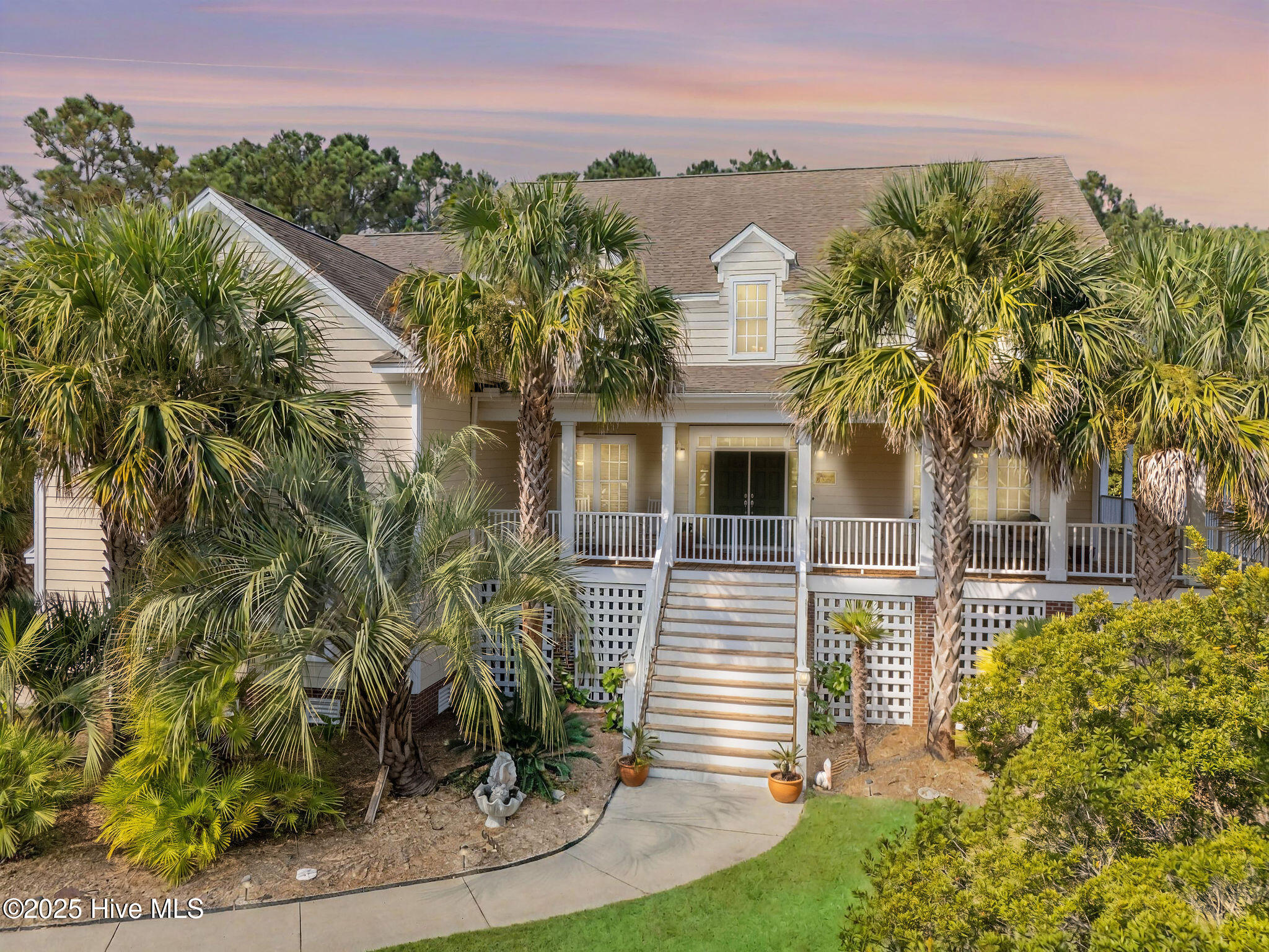 100532416 | Photo 82