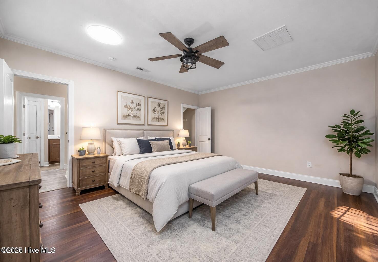 100528146 | Photo 31