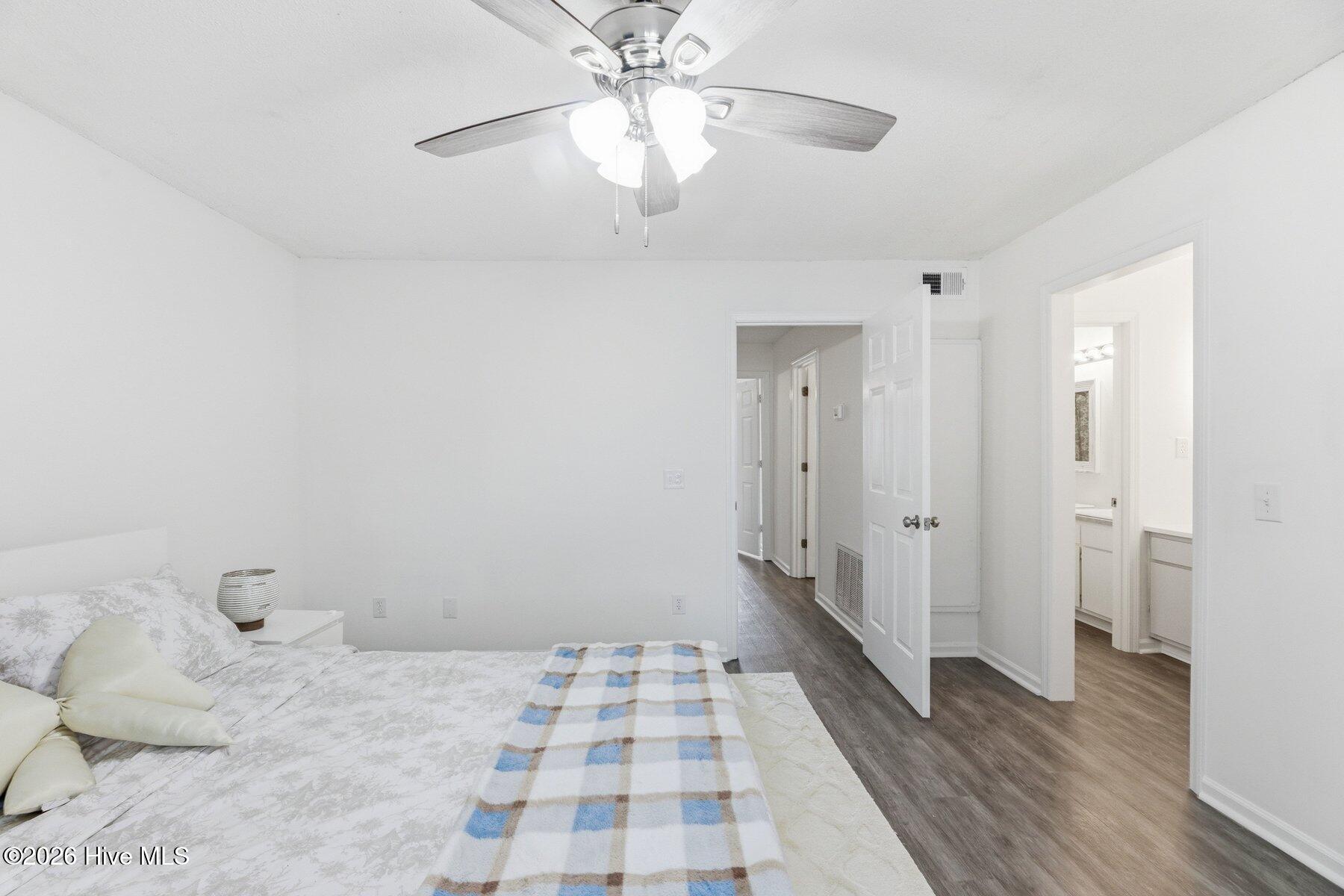 100564632 | Photo 13