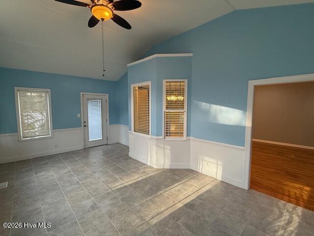 100554830 | Photo 30