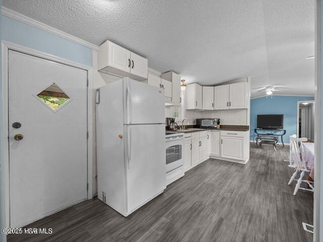 100505114 | Photo 19