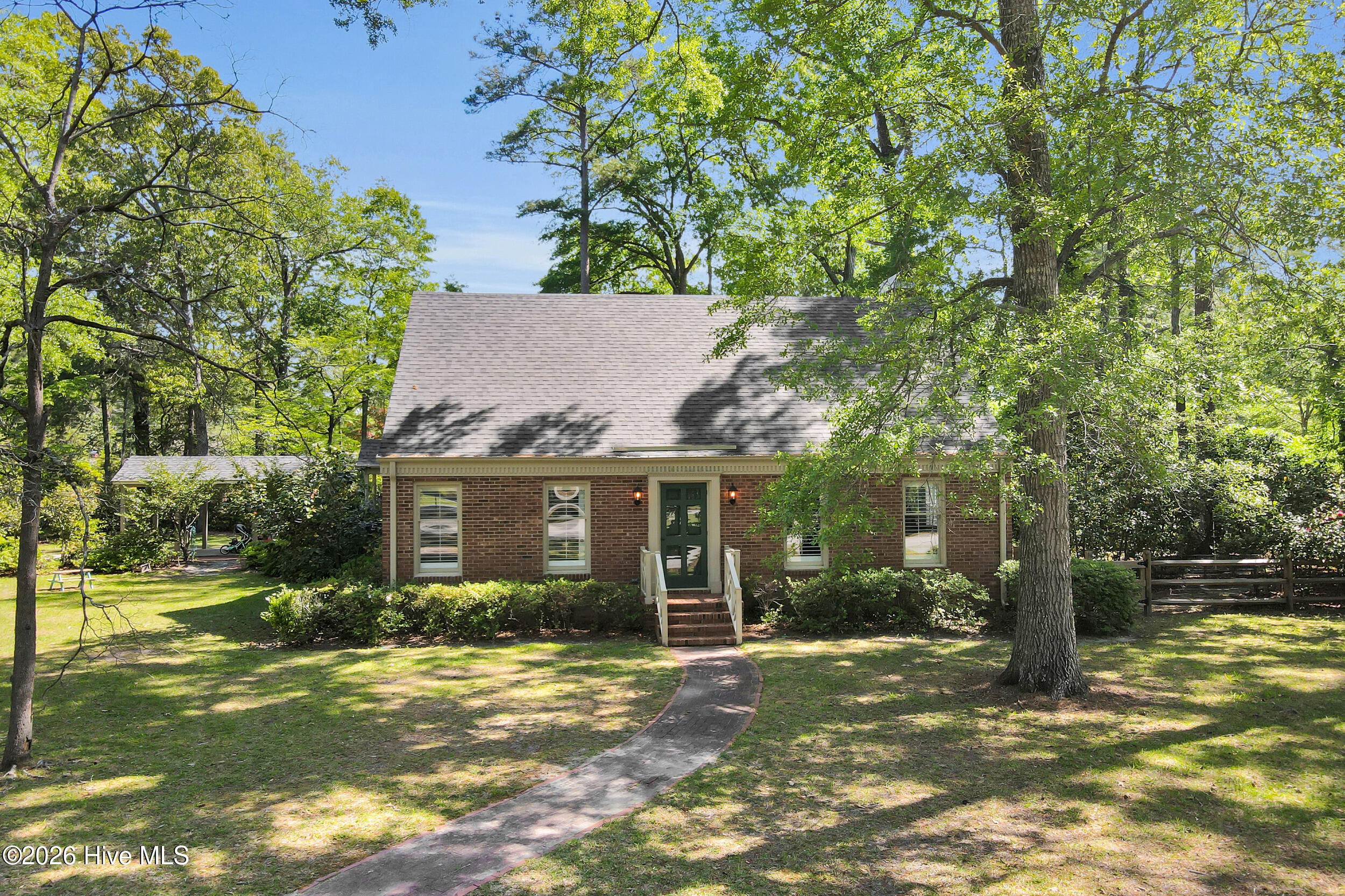 3536 Canterbury Road,Trent Woods