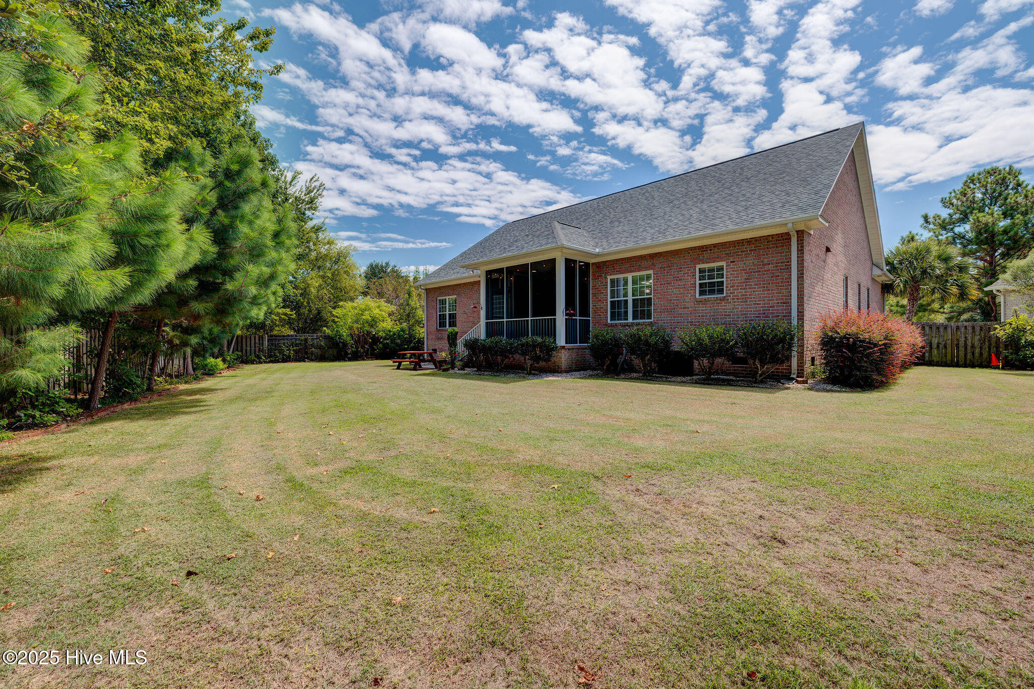 5500 N Warrendale Court, Wilmington, NC 28409 – photo 22: 5500WarrendaleCourtNorth-46