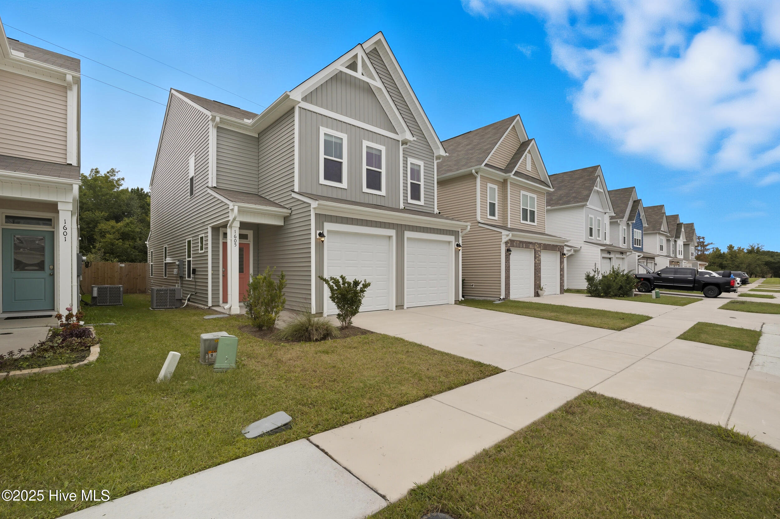 1605 Corbett Street, Wilmington, NC 28401 – photo 3: 3_img_5821