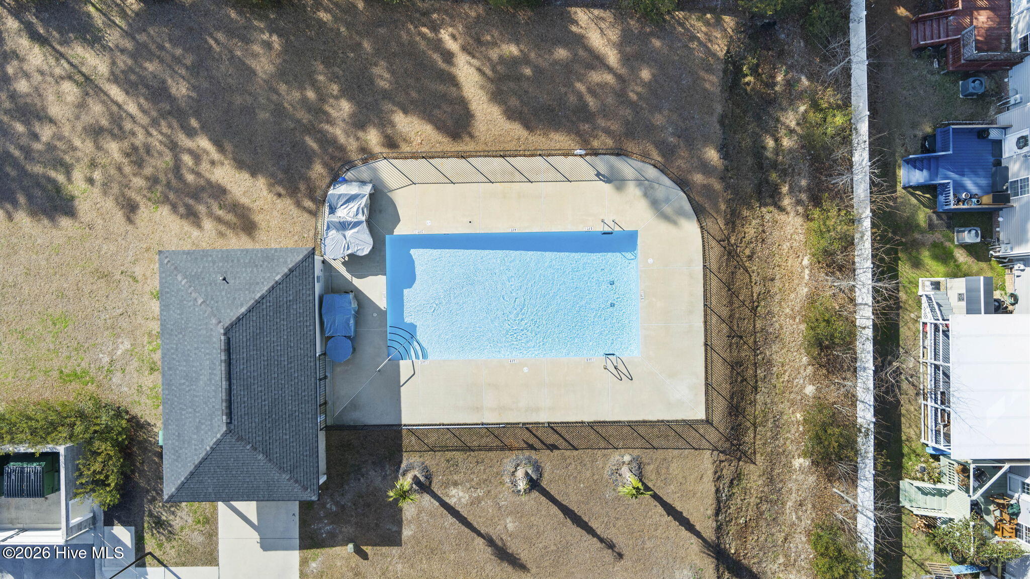 100547697 | Photo 44