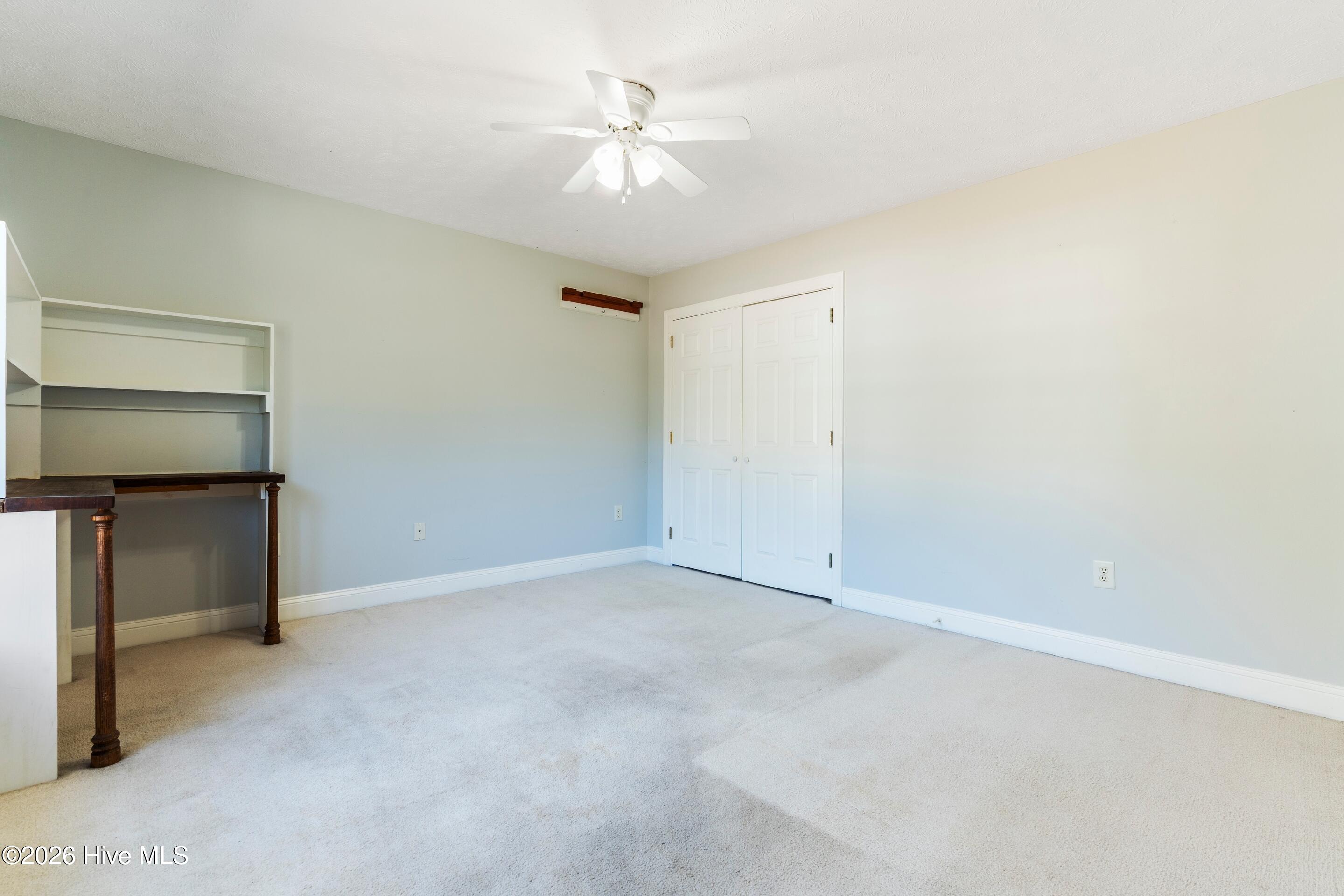 100550661 | Photo 67