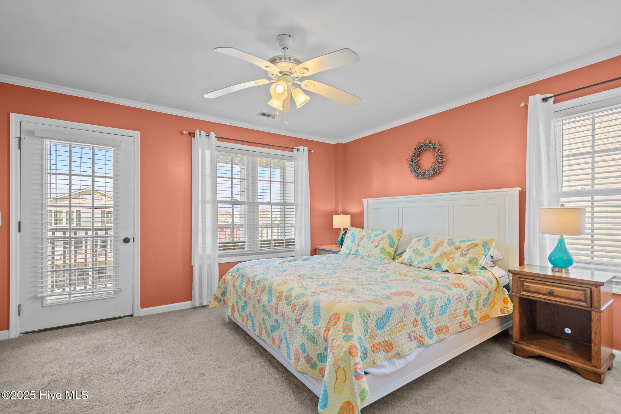 100528642 | Photo 20