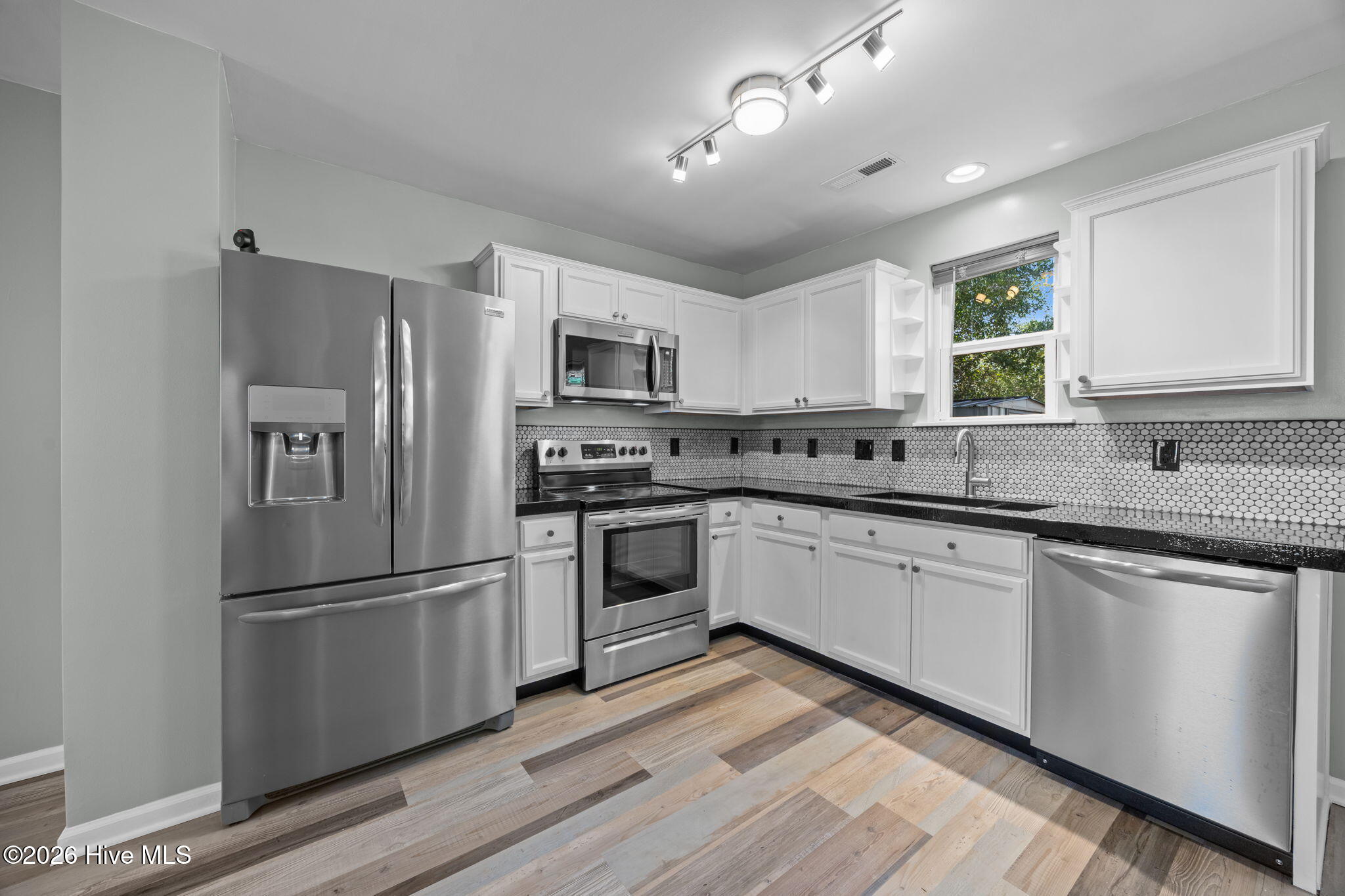 1004 S 8th Street, Wilmington, NC, 28401