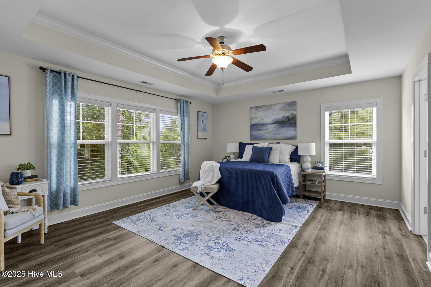 100538409 | Photo 26