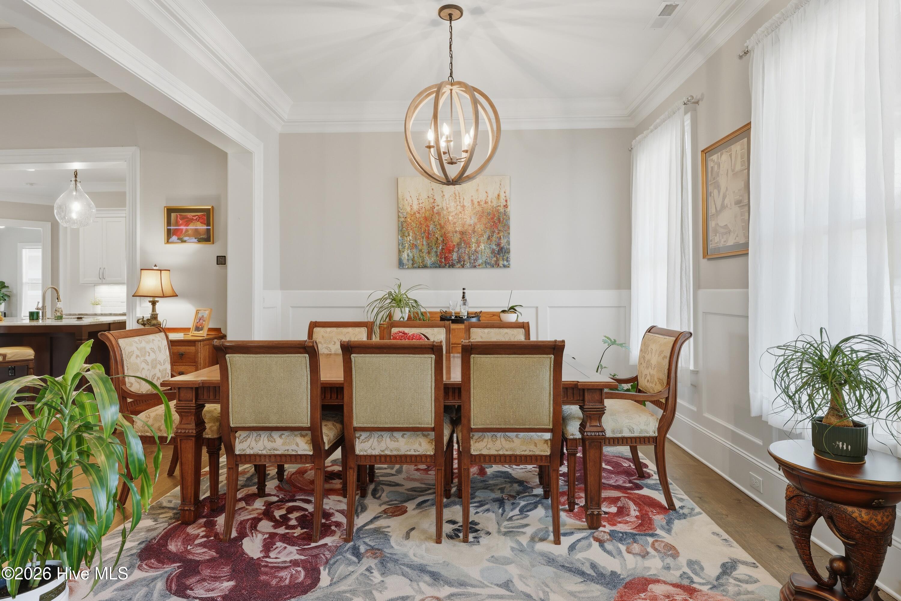 100560697 | Photo 10