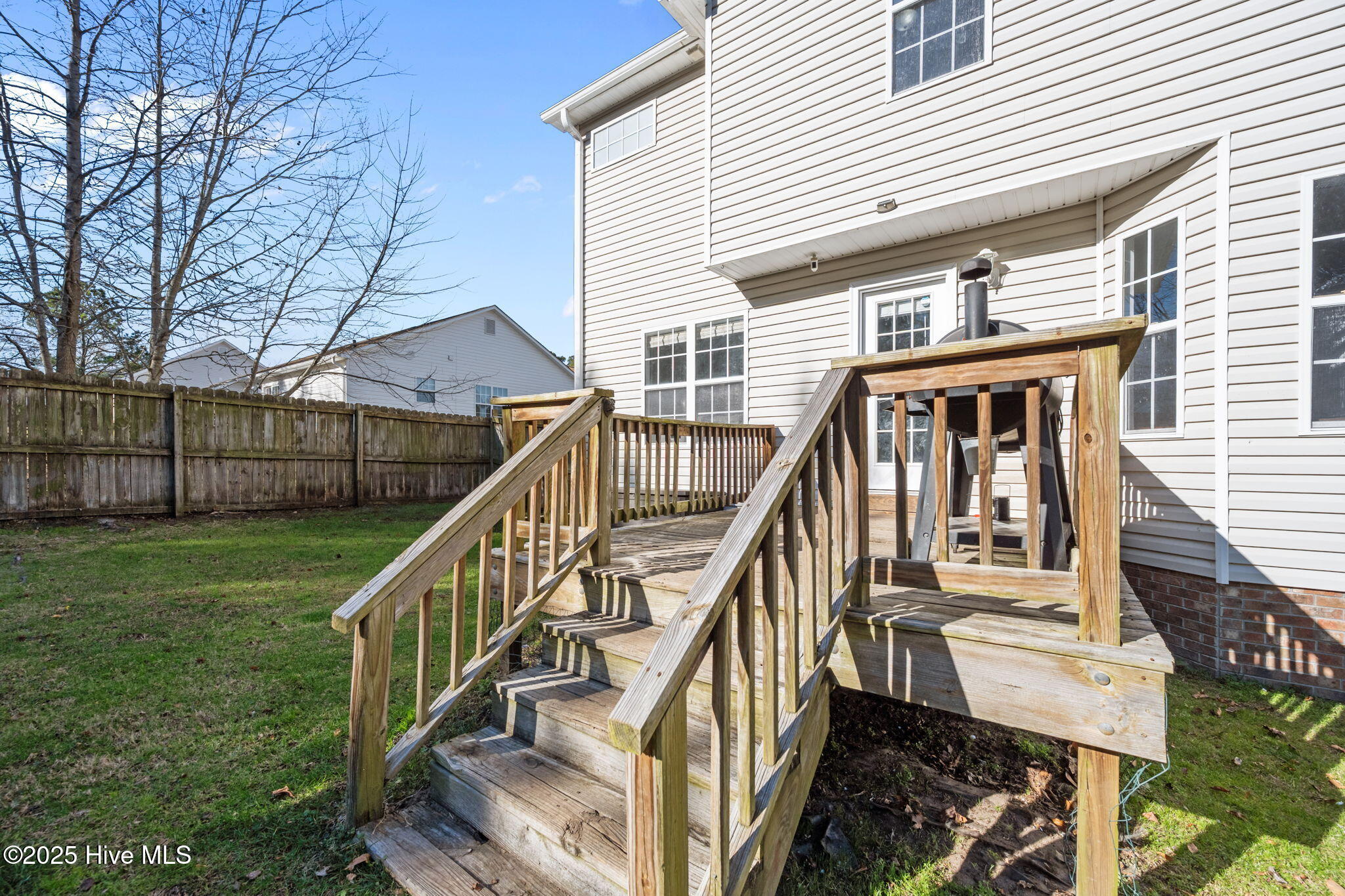 100545642 | Photo 47