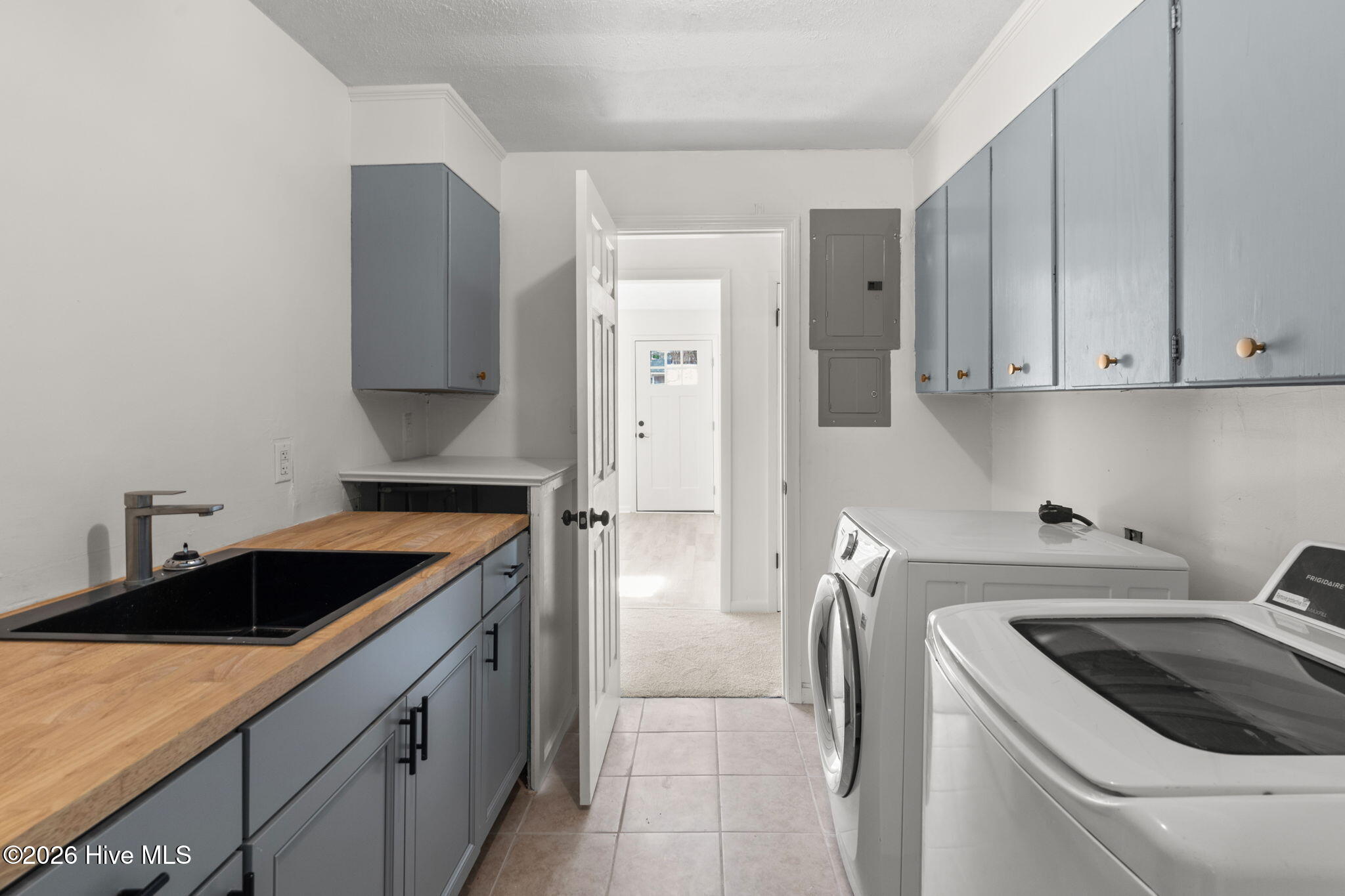 Shirley Johnson - MLS Number: 100575706