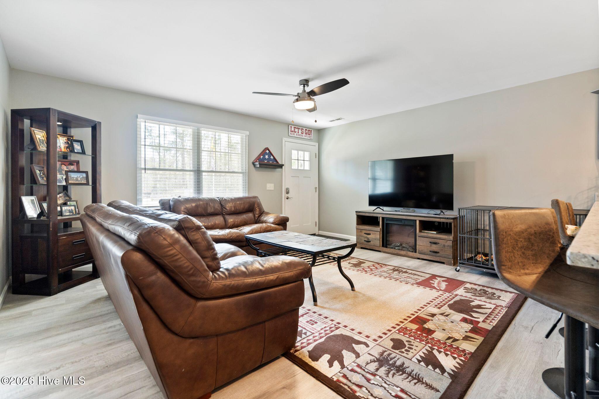 100559666 | Photo 56