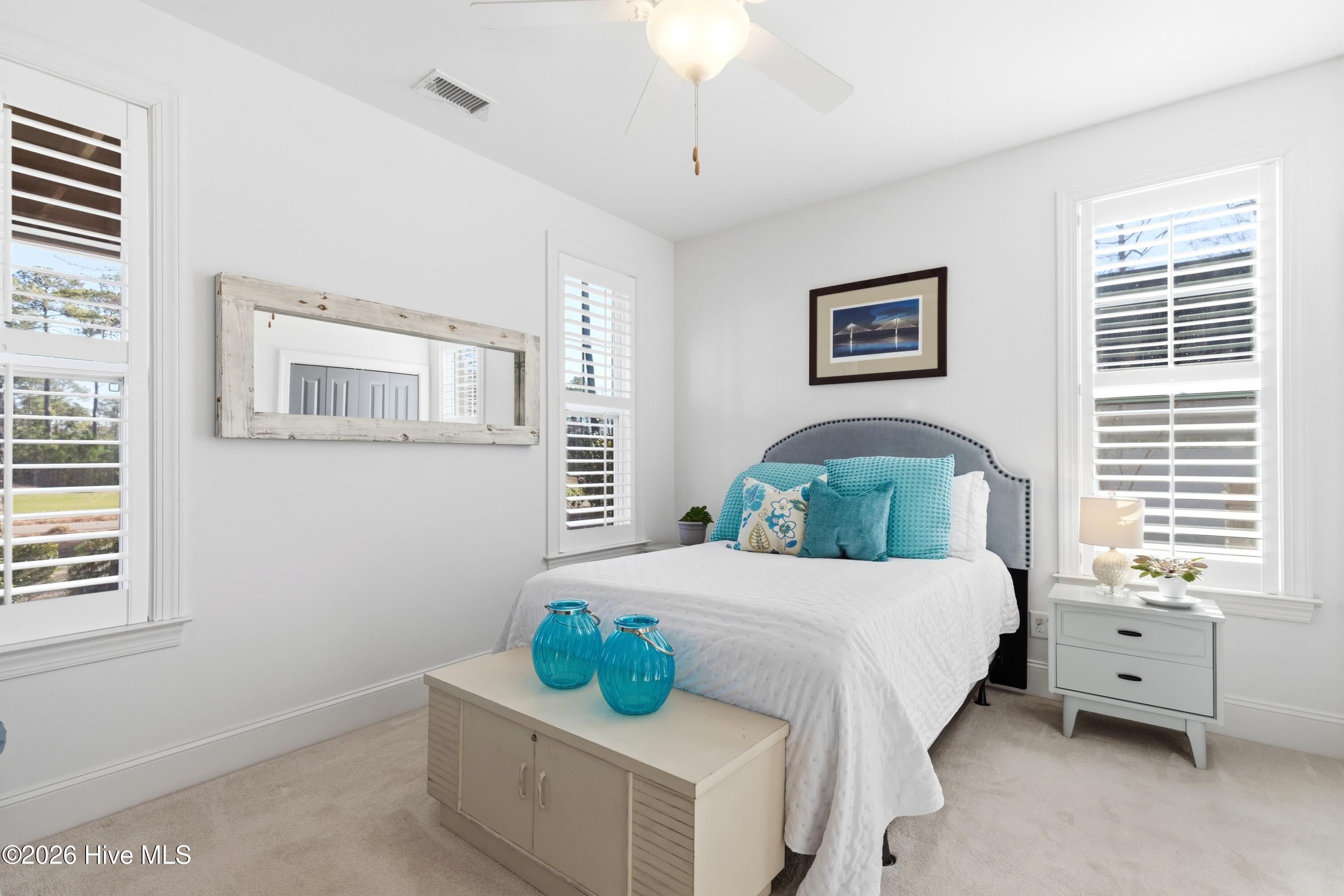 100556078 | Photo 55