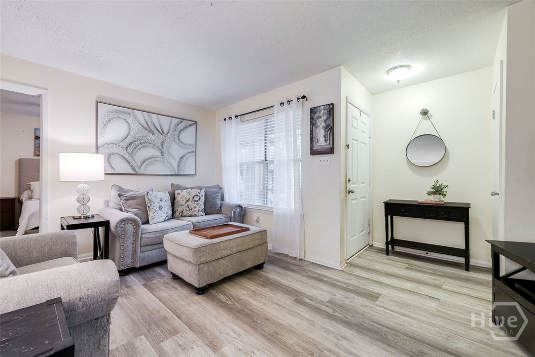 Homes for sale in Savannah, GA | 401 N Cromwell Rd #Q7, Savannah, GA 31410 | MLS# SA340639