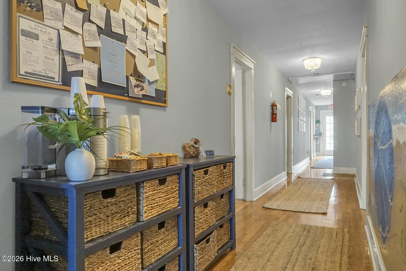 100555839 | Photo 38