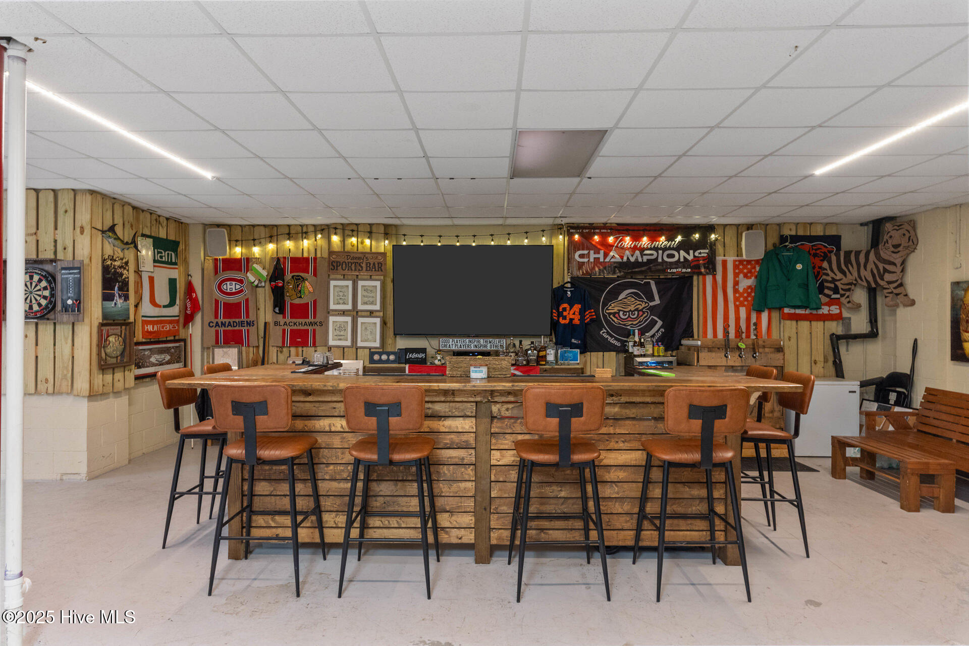 100521291 | Photo 70