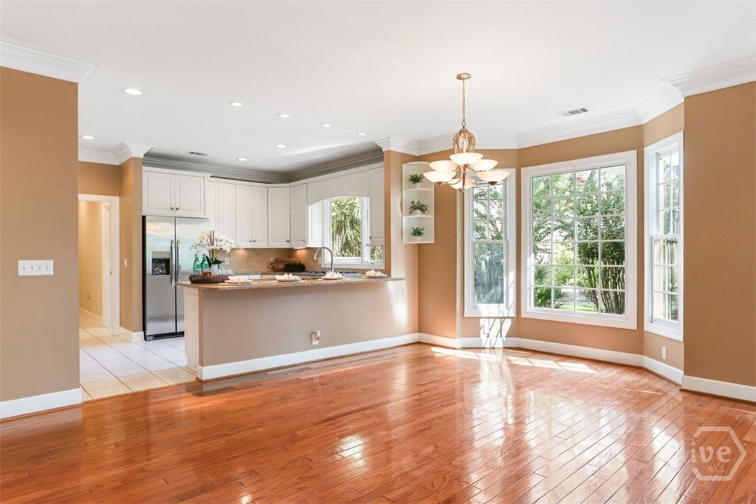 4 Foxglove Lane