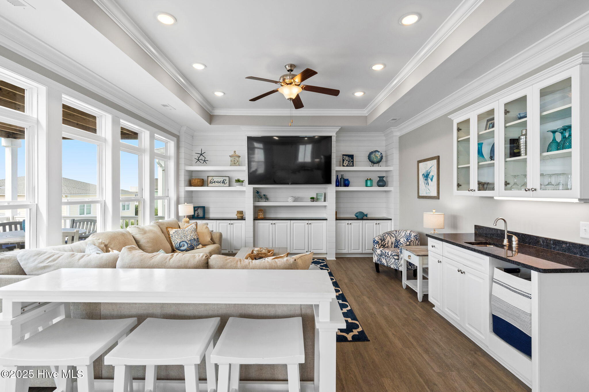 97 W Second Street, Ocean Isle Beach, NC 28469 – photo 10: 1-web-or-mls-CAMMediaLLC.com 97 w 2nd-10
