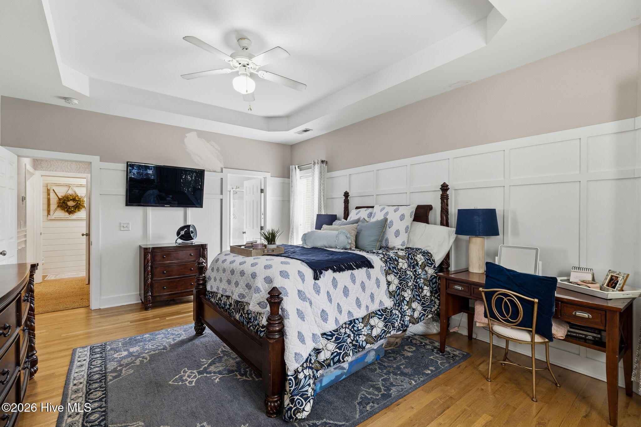 100561515 | Photo 58