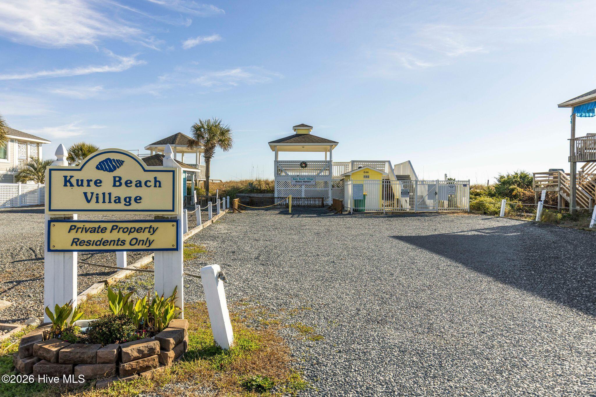 100558031 | Photo 64