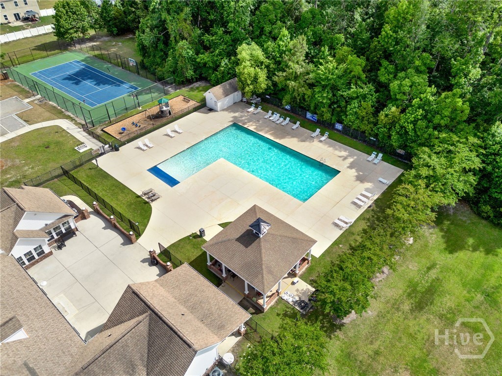 504 Amsonia Circle