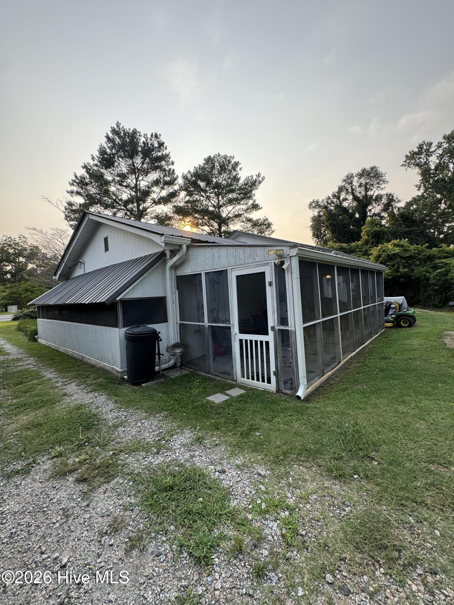 16th image of 932 Roberdel Rd, Rockingham, NC 28379 | MLS# 100593330