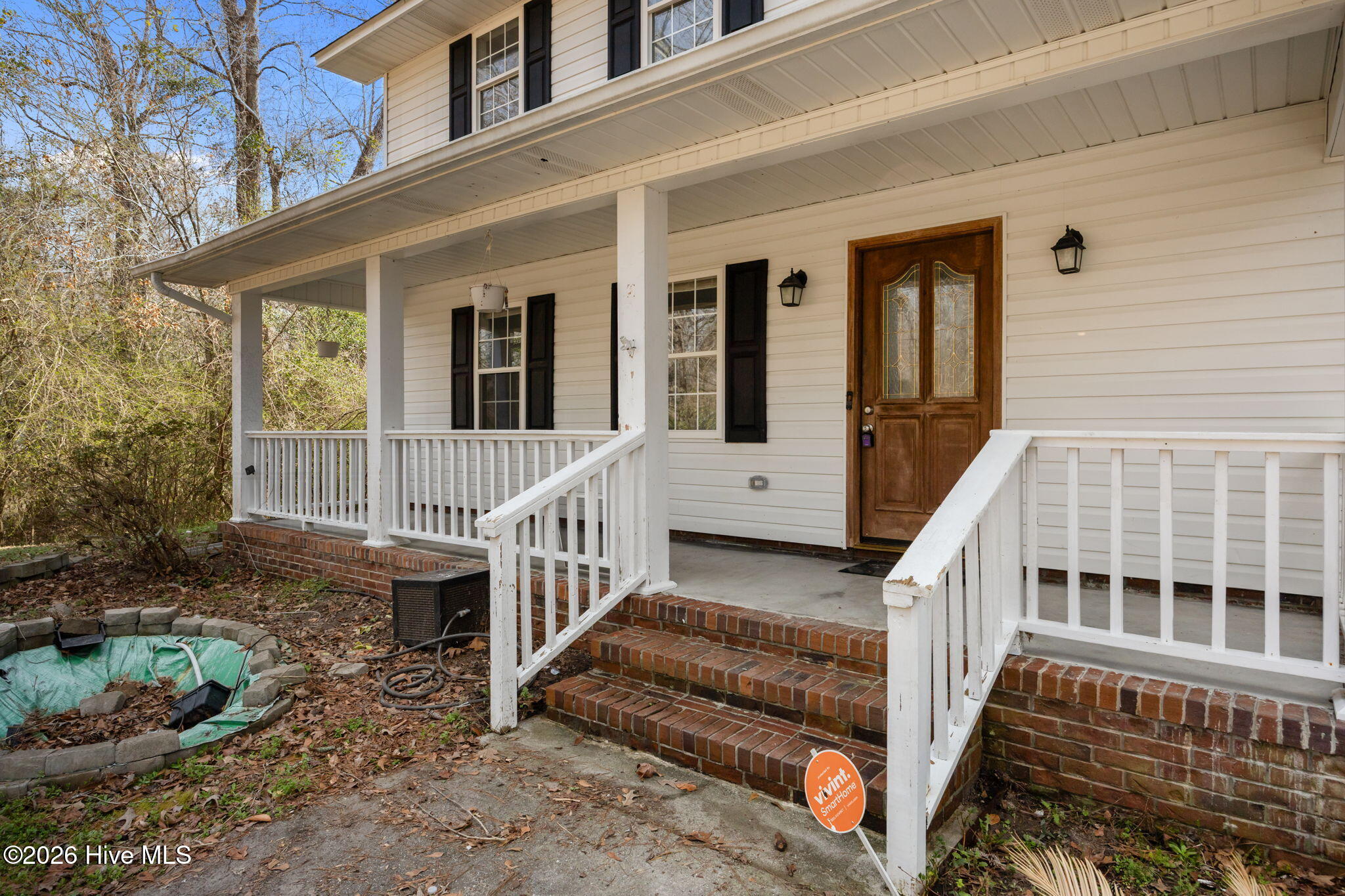 100556691 | Photo 50