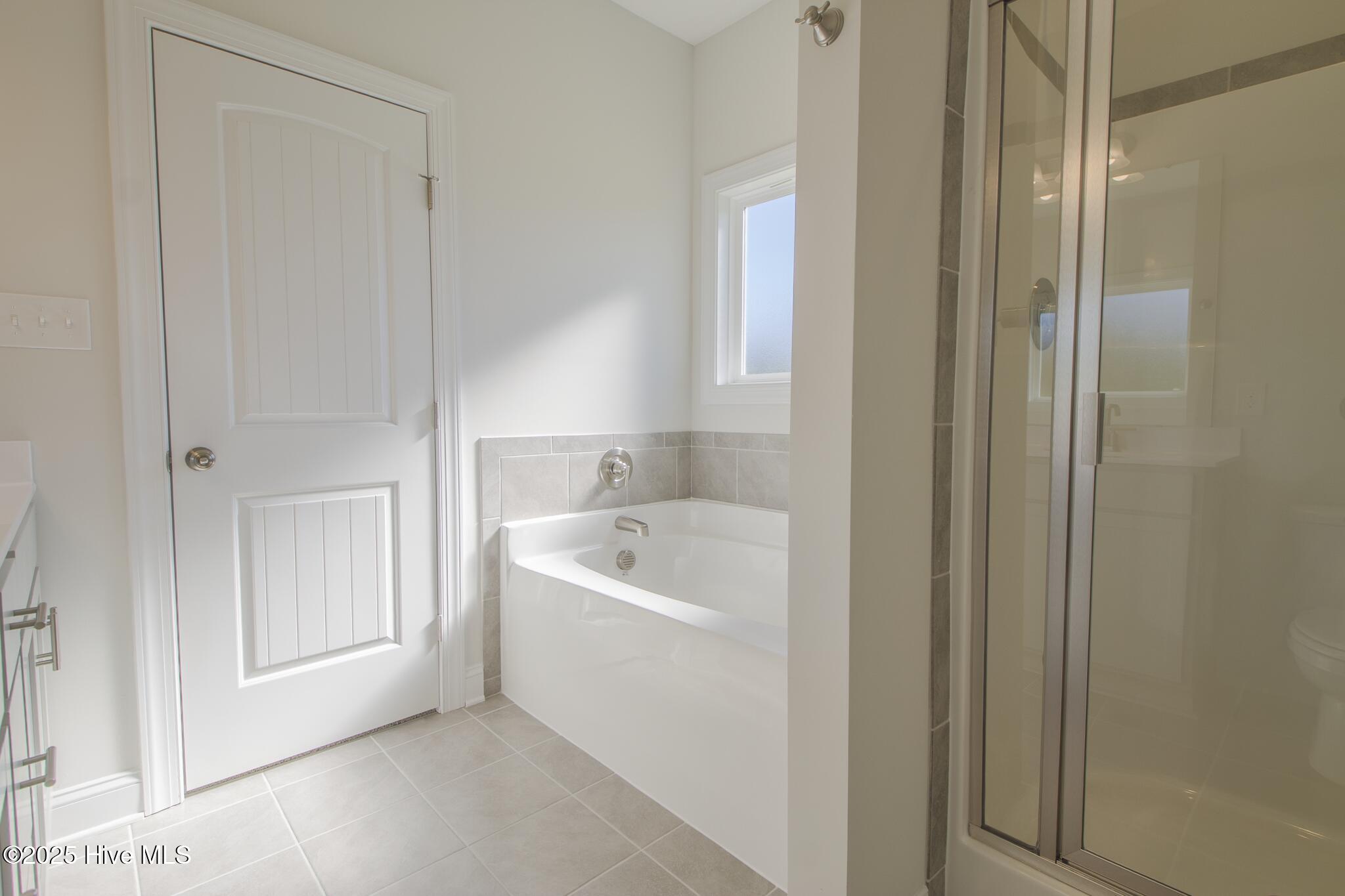 100494153 | Photo 15