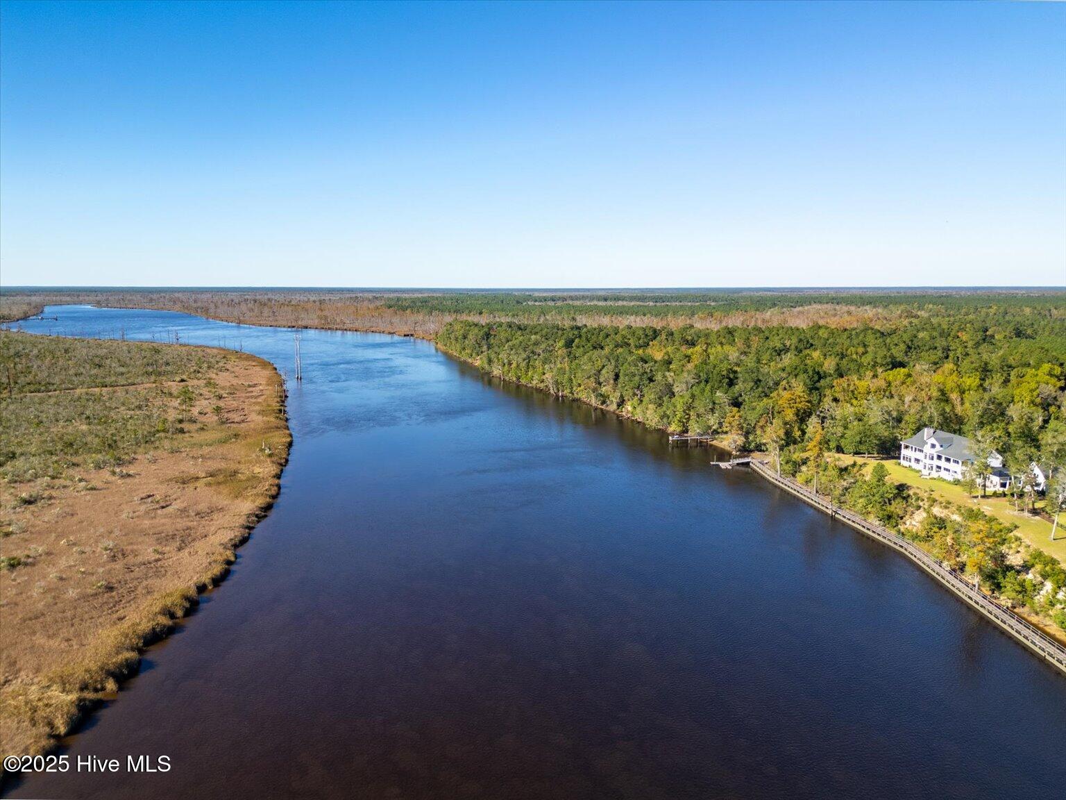 100536924 | Photo 59